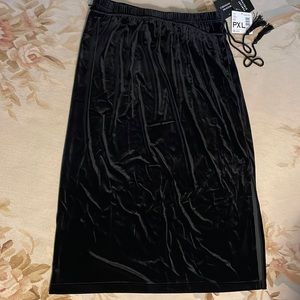 Petite extra large, black velvet skirt